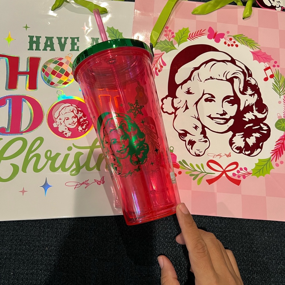 Dolly Parton Christmas Tumbler -‎ Red